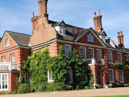 The Norfolk Mead 4* Coltishall